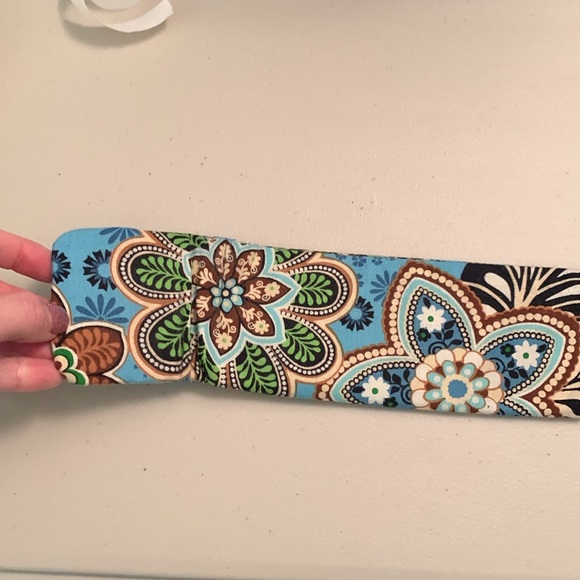 EUC Ver Bradley Shoulder Bag in Bali Blue - Picture 6 of 6